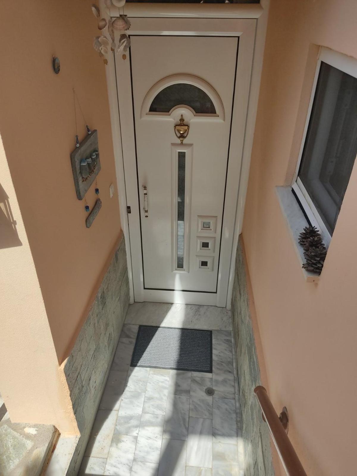 Dream House Apartment Agria